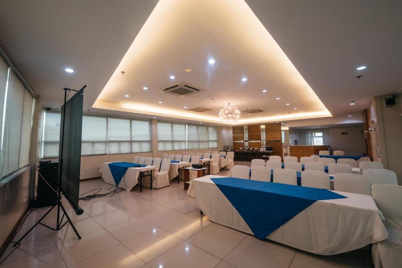 The Well Hotel Cebu Zewnętrze zdjęcie